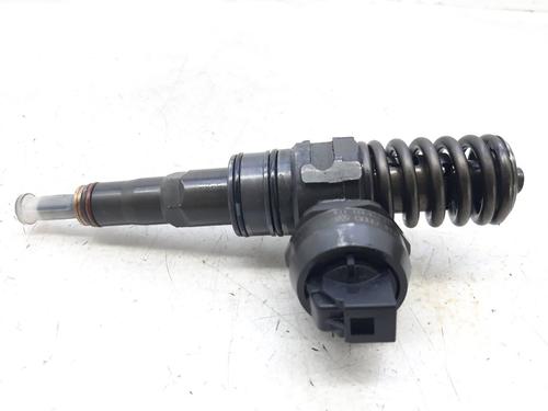 Used Injector Injector VW GOLF PLUS V (5M1, 521) 1.9 TDI (105 hp) 10539272 10539272