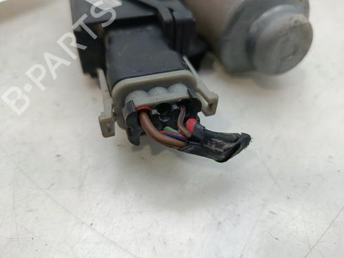 Right front window motor OPEL CORSA C (X01) 1.2 Twinport (F08, F68) | BP31694586E20