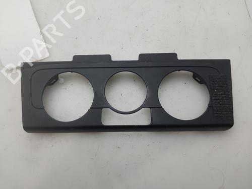 Console centrale Console centrale VW POLO V (6R1, 6C1) [2009-2022] 37026668 37026668