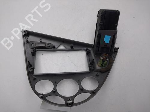 Middle console FORD FOCUS I (DAW, DBW) 1.8 Turbo DI / TDDi | BP36013646I22 - Image 3