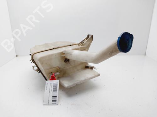 Used Windscreen washer tank TOYOTA AVENSIS (_T25_) 2.0 D-4D (CDT250_, CDT250R) (116 hp) 29822537