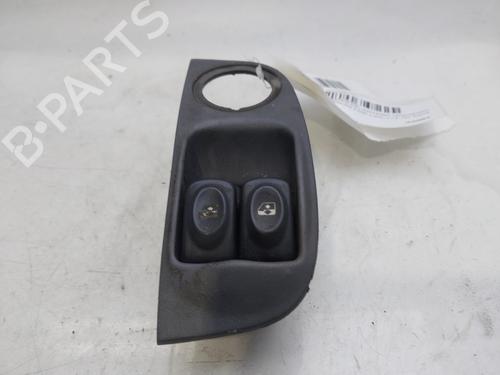 Used Left front window switch RENAULT MEGANE I Coach (DA0/1_) 1.6 16V (DA0B, DA04, DA11) (107 hp) 17100215