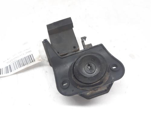 Used Tailgate handle CITROËN SAXO (S0, S1) 1.5 D (57 hp) 7227615