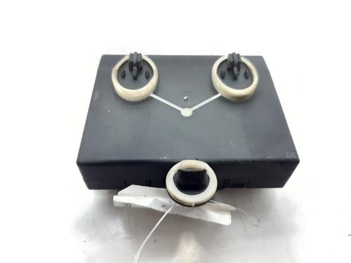 Used Comfort control module Comfort control module AUDI A6 C6 (4F2) 2.4 (177 hp) 9042936 9042936