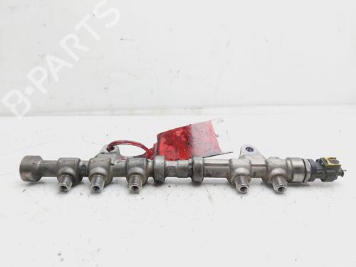 Used Injection rail OPEL CORSA D (S07) [2006-2015]  19395267