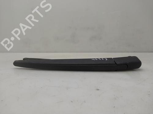 Used Rear windshield wiper arm Rear windshield wiper arm 37282596 37282596