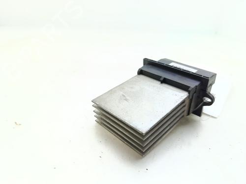 Used Heater resistor RENAULT GRAND SCÉNIC II (JM0/1_) 1.5 dCi (103 hp) 28284215