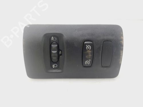Used Headlight switch RENAULT CLIO III (BR0/1, CR0/1) [2005-2014]  28729358