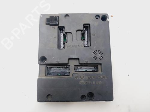 Zekeringkast RENAULT SCÉNIC I MPV (JA0/1_, FA0_) 1.9 dTi (JA0N) (98 hp) 28837444