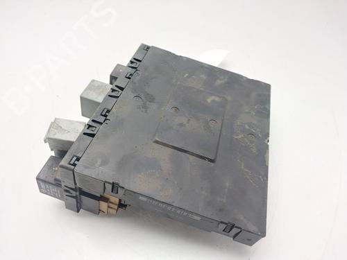 Fuse box VW GOLF V Variant (1K5) 1.9 TDI | BP31877347E1