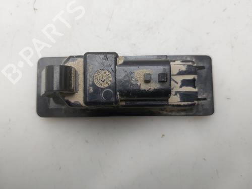Licence plate light RENAULT CLIO V (B7_) 1.5 Blue dCi 85 (B7AG) | BP38438784I40 - Image 2