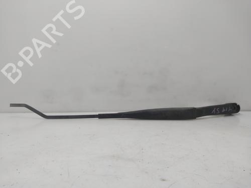 Used Front windshield wiper arm Front windshield wiper arm 36848546 36848546