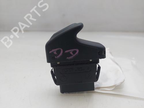 Right front window switch RENAULT MEGANE I Classic (LA0/1_) 1.9 D (LA0A, LA0U, LA0R) | BP16378962I26 