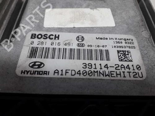 Engine control unit (ECU) HYUNDAI i30 (FD)  | BP2884001M57 