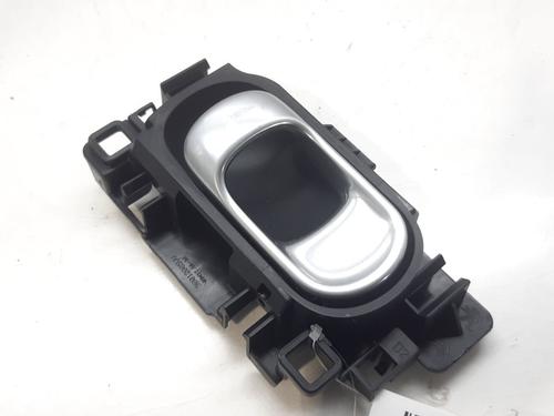 Used Rear right interior door handle Rear right interior door handle CITROËN C3 / C3 ORIGIN III (SX) 1.2 VTi 82 (82 hp) 11017608 11017608