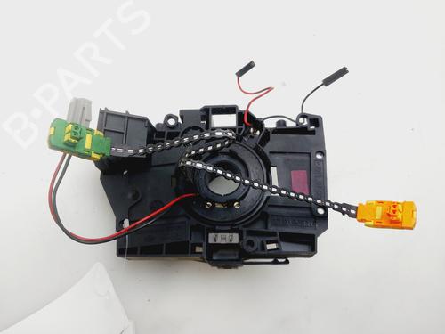 Kontaktrulle Airbag RENAULT CLIO II (BB_, CB_) 1.2 16V (BB05, BB0W, BB11, BB27, BB2T, BB2U, BB2V, CB05,... (75 hp) 32410317