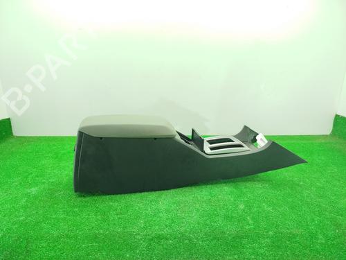 Armlæn CHRYSLER 300C (LX, LE) 3.0 CRD (218 hp) 32865416