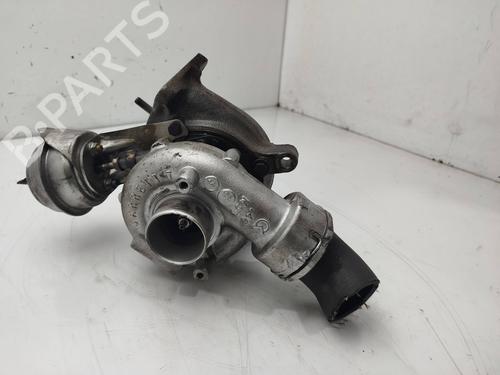 Turbocompresseur/Compresseur SKODA SUPERB I (3U4) 1.9 TDI (130 hp) 31939638
