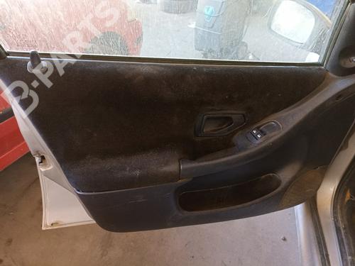 Left front fog light PEUGEOT 306 (7B, N3, N5) 2.0 HDI 90 | BP10522550C30  - Image 12