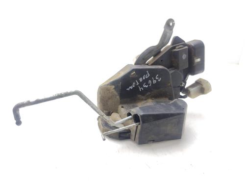 Tailgate lock TOYOTA RAV 4 II (_A2_)  | BP29911047C101