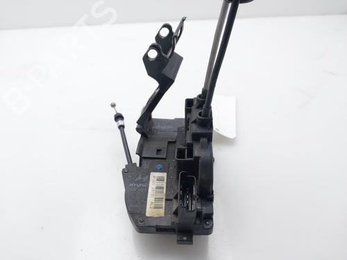 Front right lock HYUNDAI SANTA FÉ II (CM) 2.2 CRDi 4x4 | BP16523468C97 