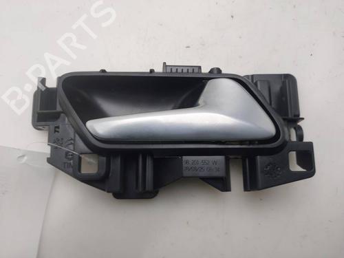 Used Front right interior door handle Front right interior door handle OPEL CORSA F (P2JO) [2019-2026] 39620264 39620264