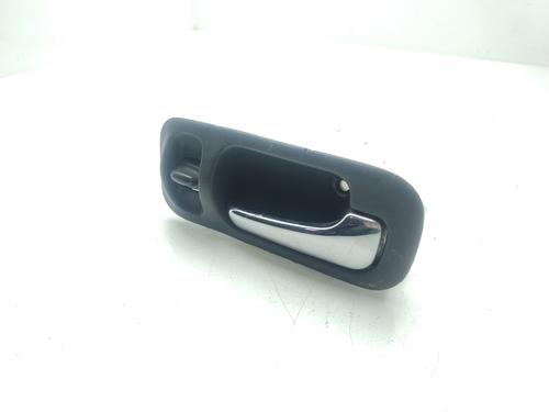 Used Front right interior door handle HONDA CR-V I (RD) 2.0 16V 4WD (RD1, RD3) (147 hp) 26440421