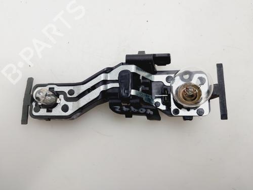 Used Lamp holder SEAT LEON (1P1) [2005-2013]  32192184