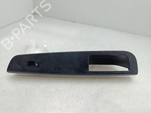 right-front-window-switch-kia-ceed-sw-ed-2007-2008-2009-2010-2011-2012-31979135 main image