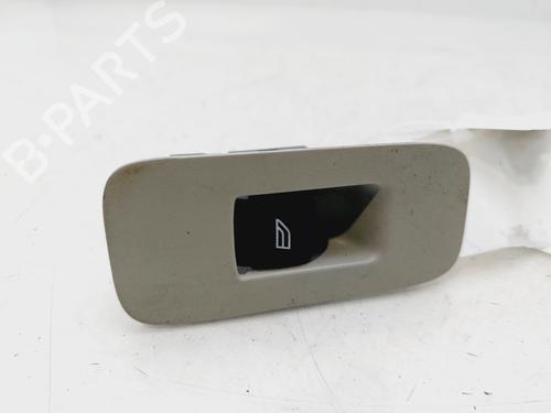 Højre bagtil elrude kontakt VOLVO V40 Hatchback (525) D2 (114 hp) 31978988