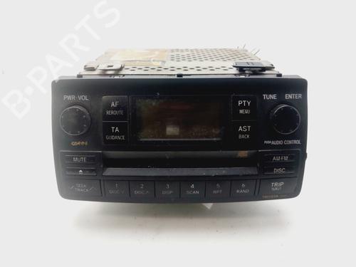Used Radio TOYOTA COROLLA (_E12_) 1.6 VVT-i (ZZE121_, ZZE121R) (110 hp) 32527884