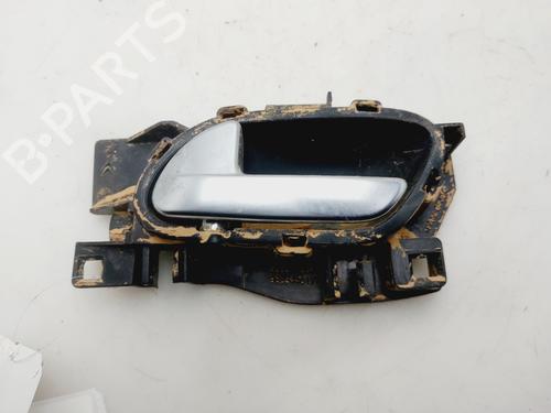 Venstre fortil invendig håndtag CITROËN DS3 (SA_) 1.2 THP 110 (110 hp) 32364204