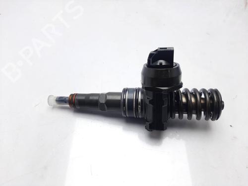 Used Injector VW TOUAREG (7LA, 7L6, 7L7) 5.0 V10 TDI (313 hp) 26961536