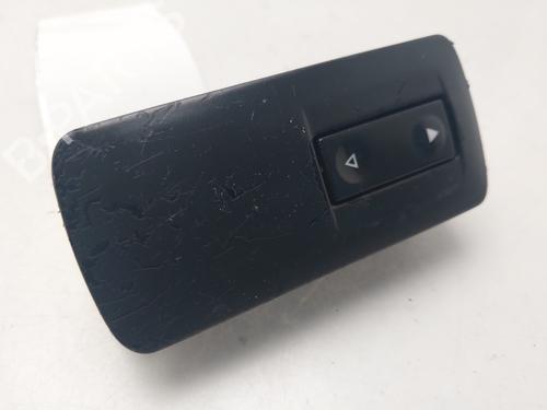 right-front-window-switch-opel-vectra-c-z02-2002-2003-2004-2005-2006-2007-2008-2009-36648831 main image