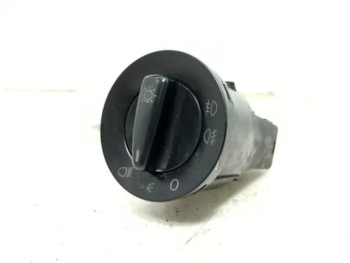 Hovedlysbryter VW PASSAT B5.5 (3B3) 1.9 TDI (101 hp) 8854319