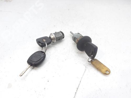 ignition-barrel-ford-tourneo-connect-1022184-2002-2003-2004-2005-2006-2007-2008-2009-2010-2011-2012-2013-9573885 main image