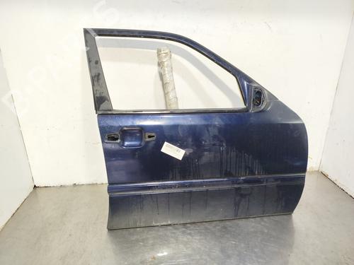 Puerta delantera derecha MERCEDES-BENZ C-CLASS (W202) C 220 CDI (202.133) (125 hp) 32376635