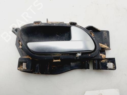 Højre fortil invendig håndtag CITROËN DS3 (SA_) 1.2 THP 110 (110 hp) 32364203