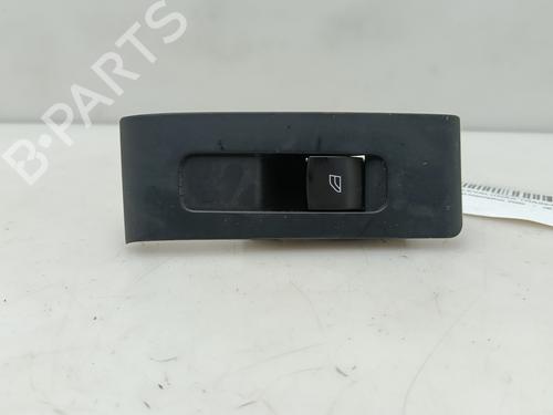 right-rear-window-switch-volvo-xc40-536-2017-31978969 main image