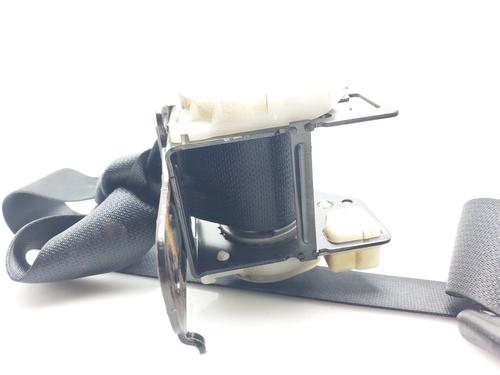 Rear left seatbelt TOYOTA COROLLA (_E12_) 1.6 VVT-i (ZZE121_, ZZE121R) | BP16814609I29 
