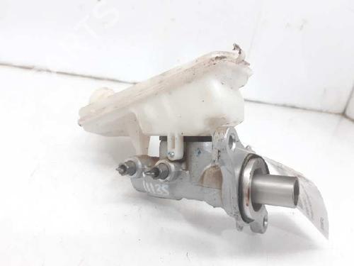 Used Brake master cylinder CITROËN C4 CACTUS 1.6 HDi 90 (92 hp) 5335694