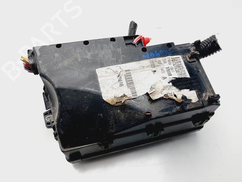 Used Fuse box Fuse box FORD FOCUS III [2010-2020] 32411112 32411112