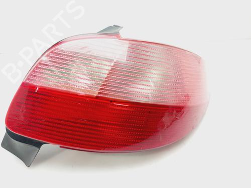 Used Right taillight PEUGEOT 206 Hatchback (2A/C) 1.9 D (69 hp) 20978252