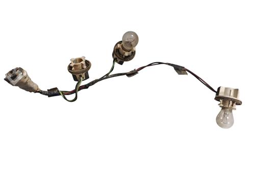 Used Lamp holder FORD MAVERICK (UDS, UNS) 2.7 TD (100 hp) 31086762