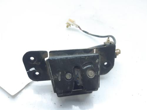 Bakluke lås CHEVROLET NUBIRA Saloon 1.4 (95 hp) 7789162