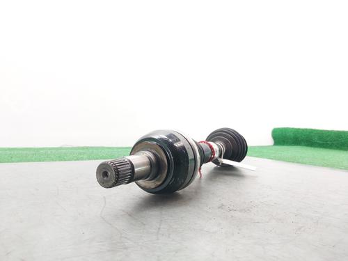 Left front driveshaft MERCEDES-BENZ GLA-CLASS (X156) GLA 180 (156.942) | BP26927317M38 
