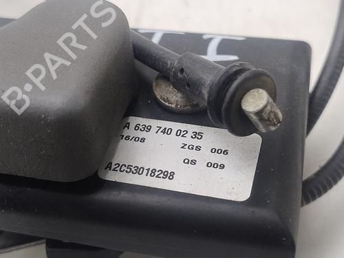 Rear left interior door handle MERCEDES-BENZ VITO / MIXTO Van (W639) 111 CDI (639.601, 639.603) | BP29394196I15 