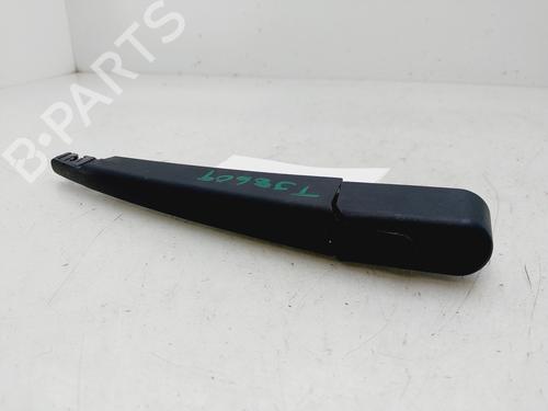 Used Rear windshield wiper arm RENAULT KADJAR (HA_, HL_) [2015-2025]  30601583