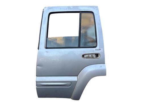 Used Left rear door JEEP CHEROKEE (KJ) 2.5 CRD 4x4 (143 hp) 29745051