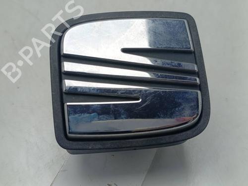 Used Tailgate handle Tailgate handle SEAT IBIZA IV (6J5, 6P1) [2008-2017] 40445538 40445538